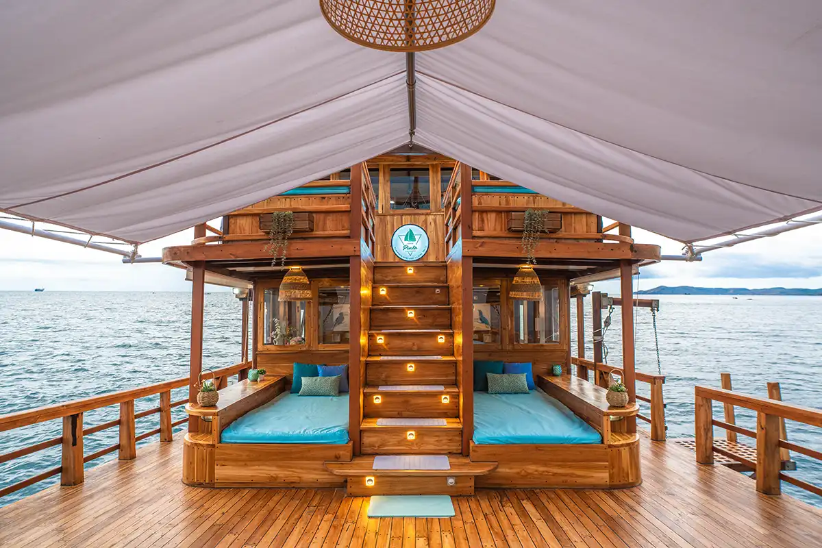Why You Should Book a Pinta Liveaboard for Your Next Adventure