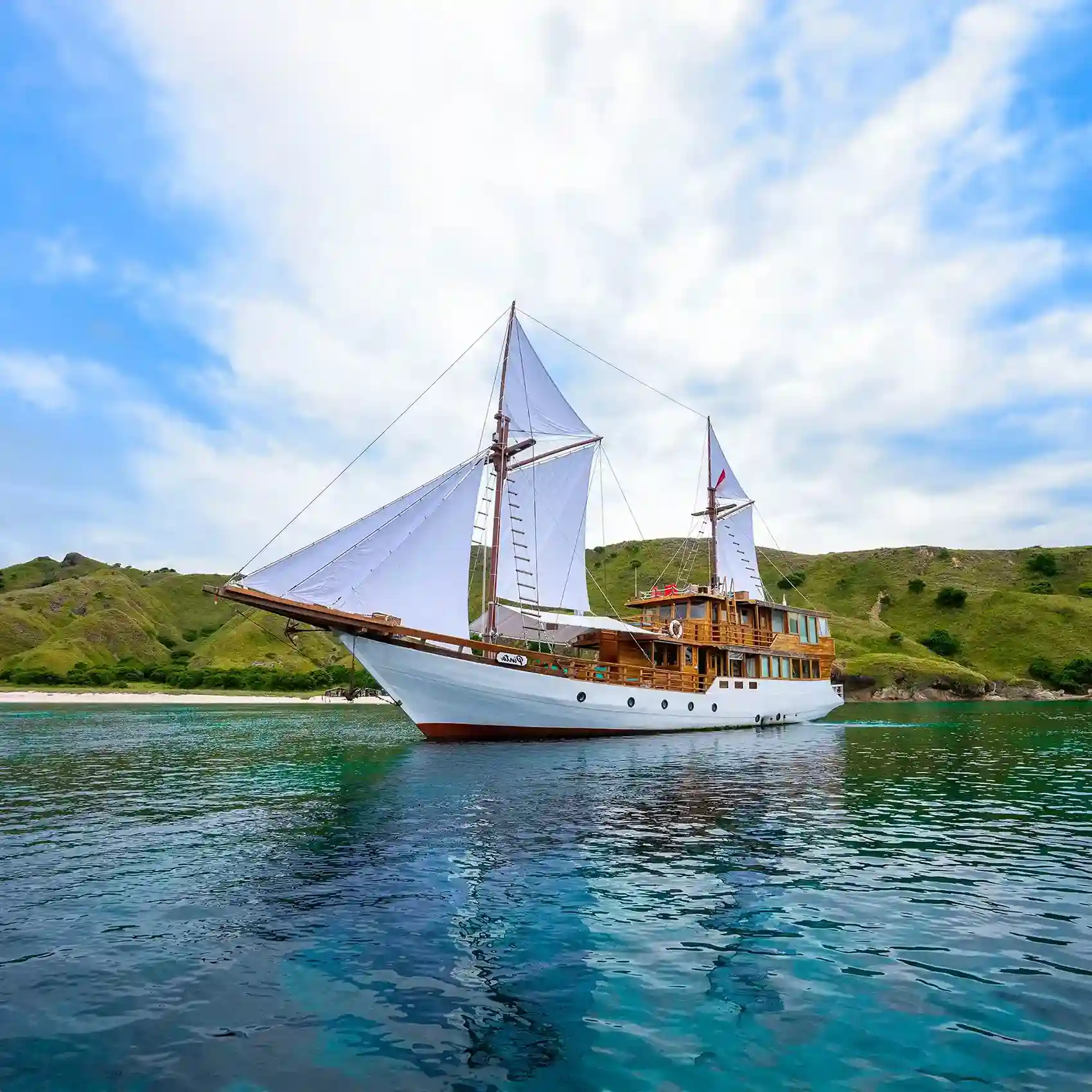 Is Pinta Liveaboard the Best Komodo Diving Experience in 2027?